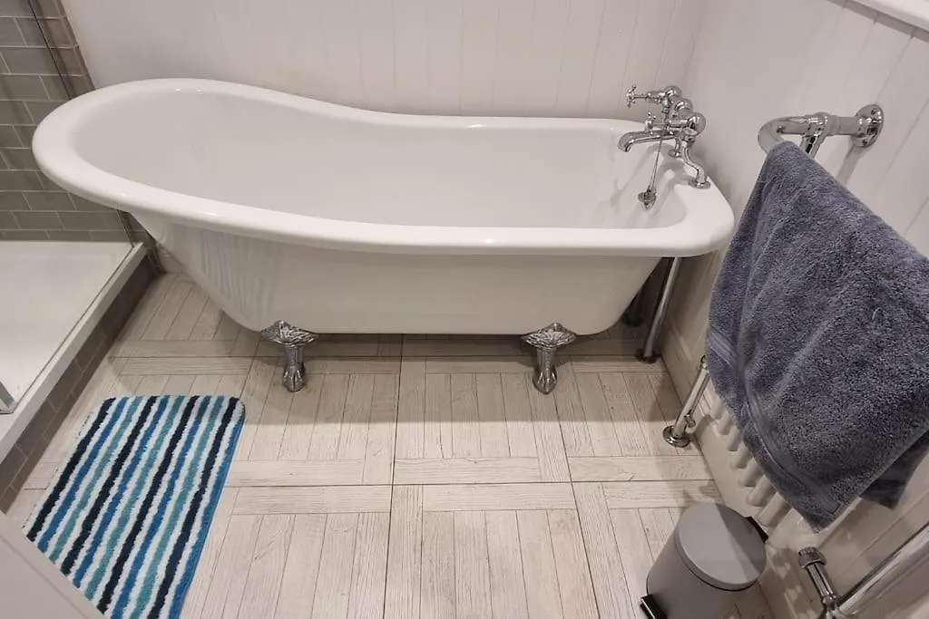 Beautifully Presented Central Kemptown House Apartment Brighton United Kingdom